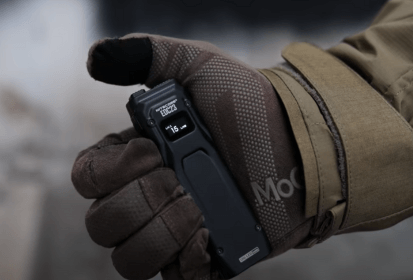 Lanterna Nitecore EDC23: Performanță maximă în buzunar