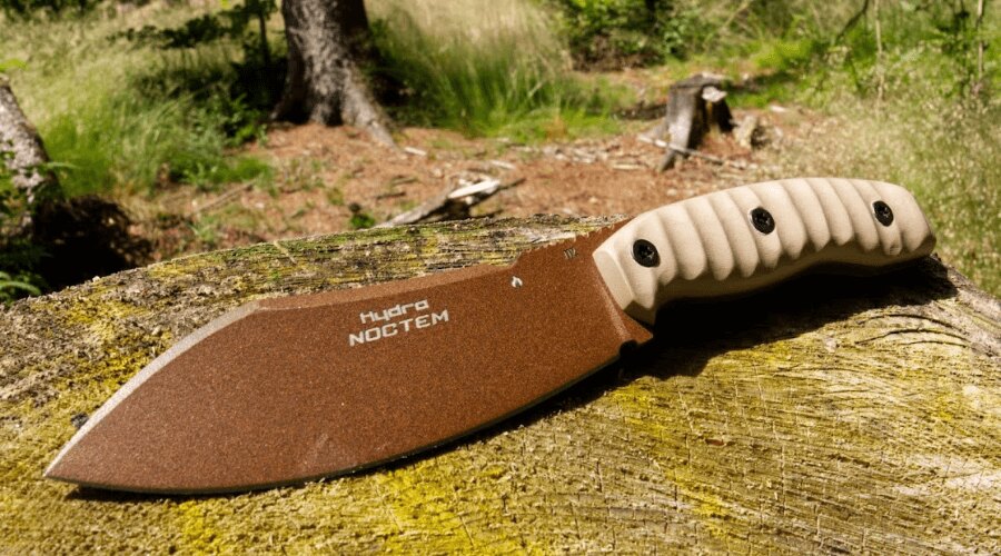 Cuțit Noctem de la Hydra Knives. Sursă: Rigad.