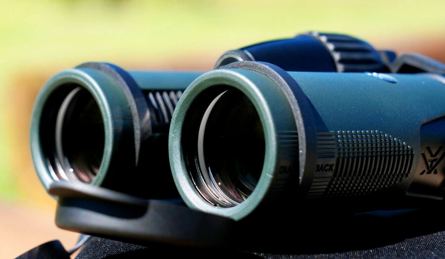 Binoclu Vanquish 8x26 Vortex. Sursa: Rigad