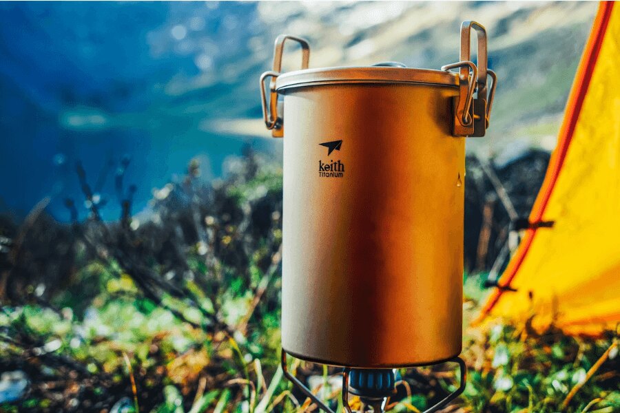 keith și cooker. Sursa: Rigad