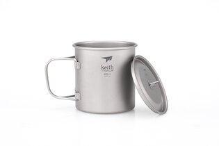 Cana de titan cu capac Keith® 550 ml