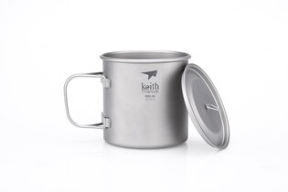 Cană din titan cu capac Keith® 650 ml