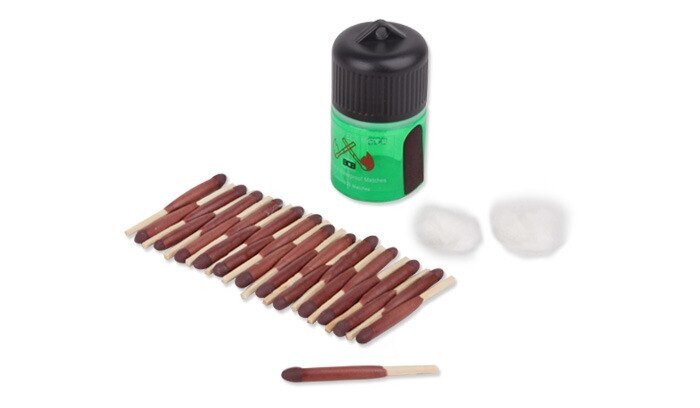 Chibrituri BCB® Rezistente la apă - Rezistente la vânt în tub