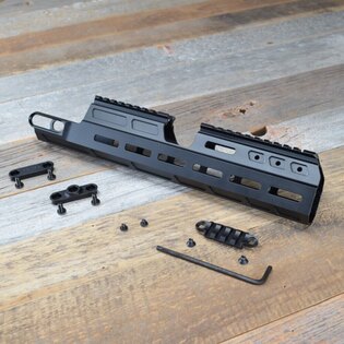 Handguard M-LOK® W/Direct Light Mount 13,8" CZ Bren 2 HB Industries®