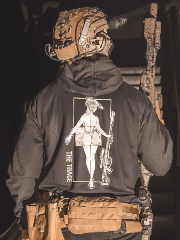 Hanorac Sniper Statue The Trace®