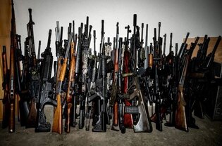 Încărcătură cu cele mai puternice arme - 7 arme și 13 gloanțe
