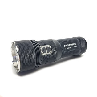 Lanterna de mână Pathfinder / 12000 lm PowerTac®