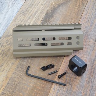 M-LOK® 6,84" CZ EVO 3 Scorpion HB Industries®