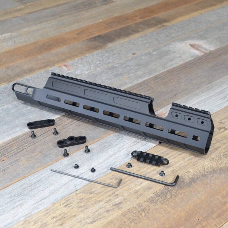 Mâner M-LOK® cu montură directă pentru lumină 15,8" CZ Bren 2 HB Industries®