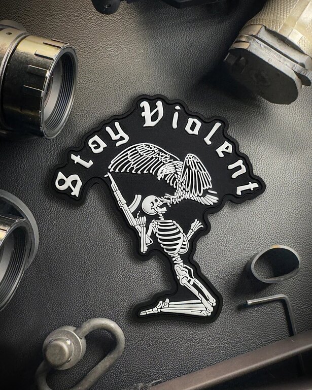Patch Rămâneți violenți frați în arme®