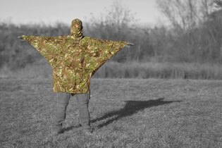Pelerină de camuflaj Compact Poncho Ghosthood® IRR