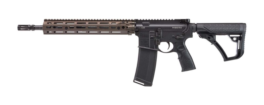 Pușcă semiautomată DDM4 M4A1 RIII 14,5“ / calibru 5,56 mm NATO Daniel Defense®