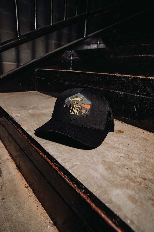 Sapcă Snapback Mountain Nine Line®
