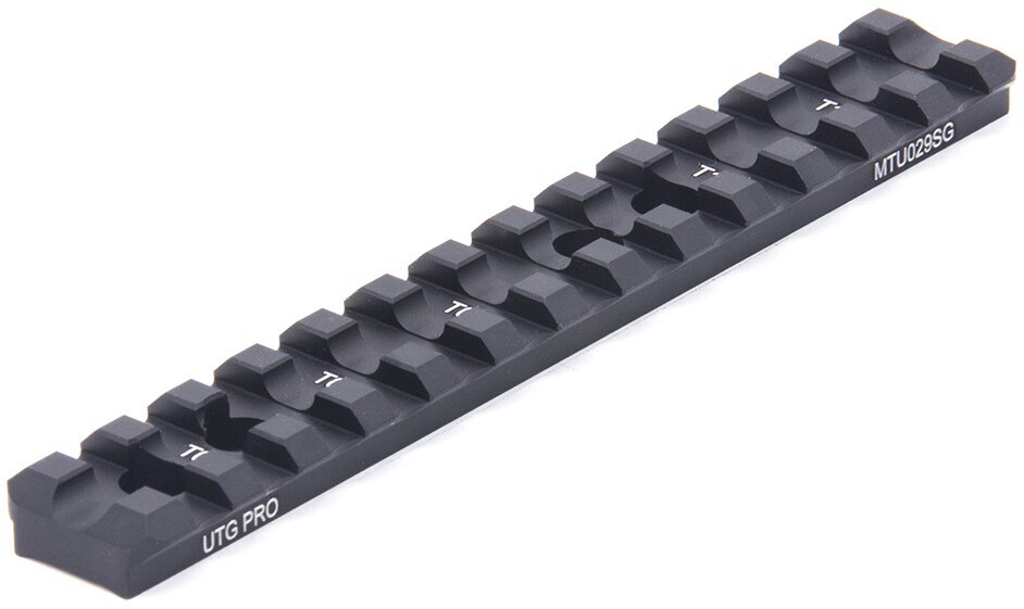Șină de montaj pentru Mossberg® 500/590 UTG PRO®