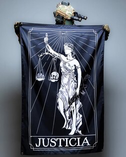 Steagul Justicia Brothers In Arms®